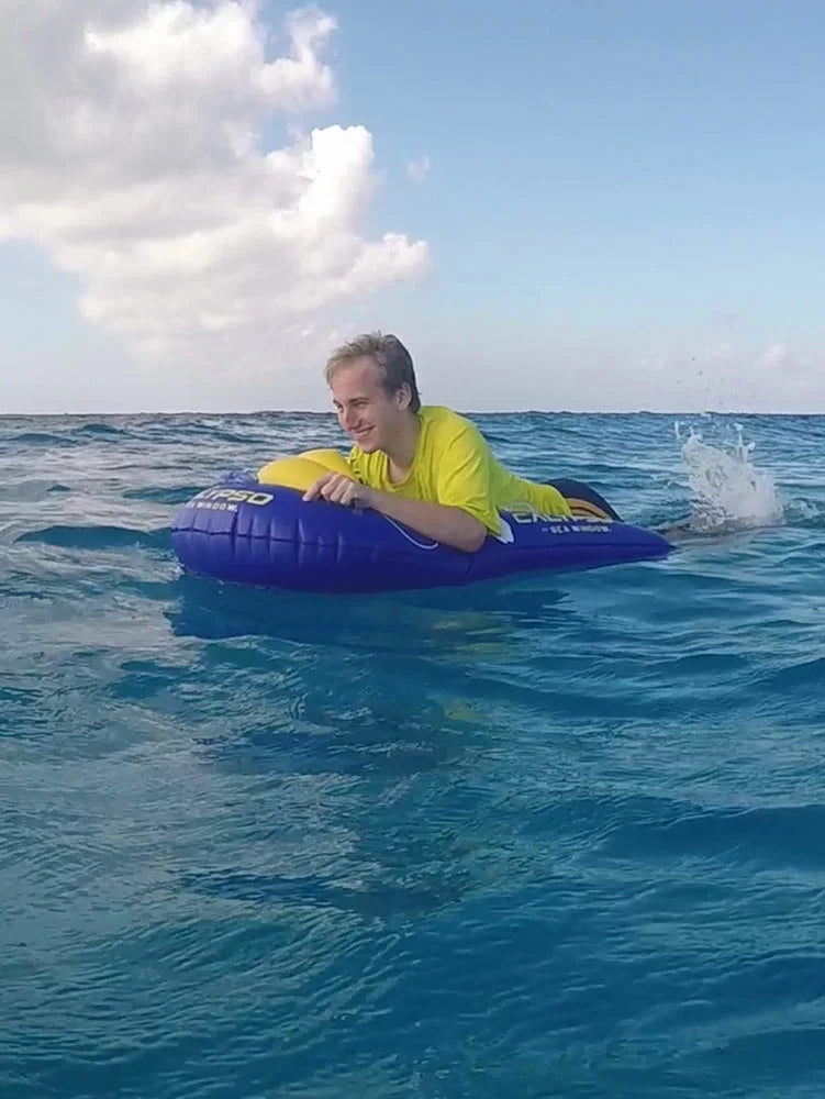 Sea Window Calypso Snorkeling Raft with Liquid Video Mount