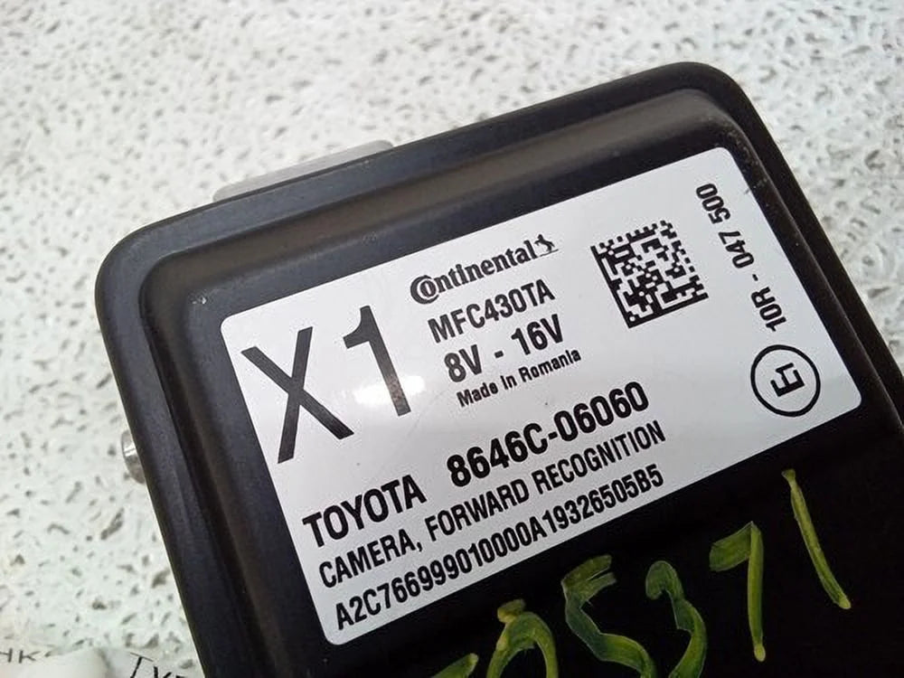 Pre-Owned 2019 Toyota Camry Front Lane Departure Camera 8646C-06060 OEM (Good)